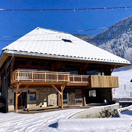 La Grange Au Ruisseau Bellecombe-en-Beauges Exterior foto